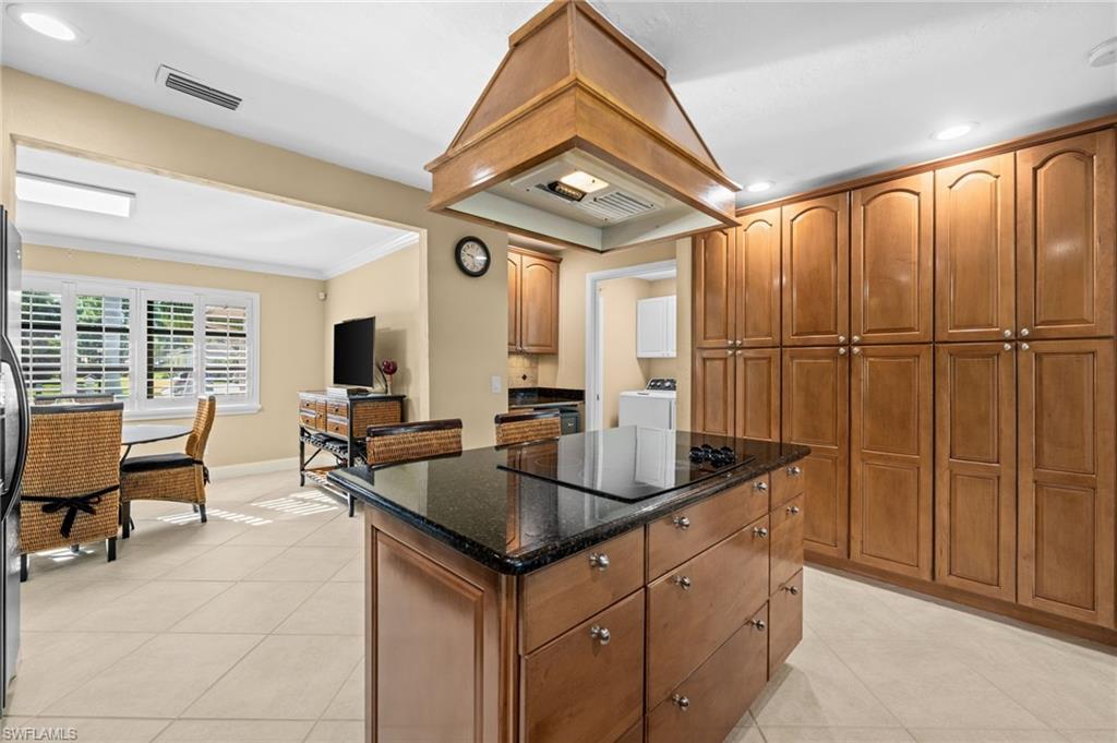 4165 Prestwick Ct Property Photo 18