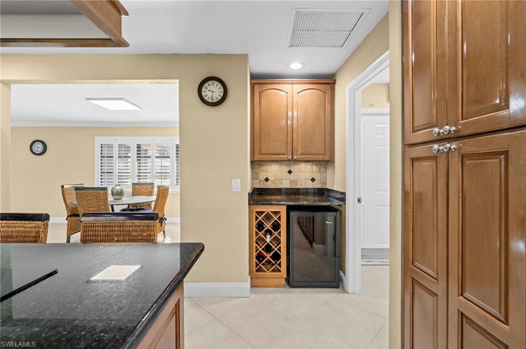 4165 Prestwick Ct Property Photo 19