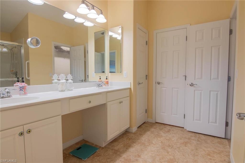 2436 Woodbourne Pl Property Photo 13
