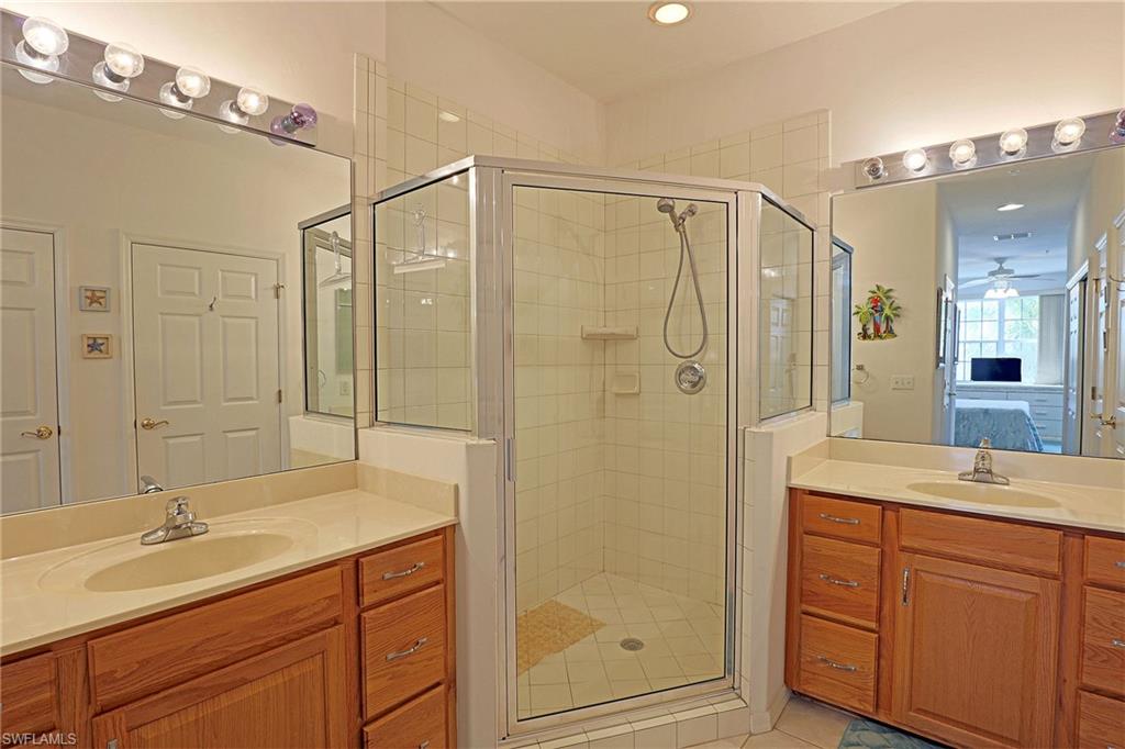 20061 Sanibel View Cir 204 Property Photo 11