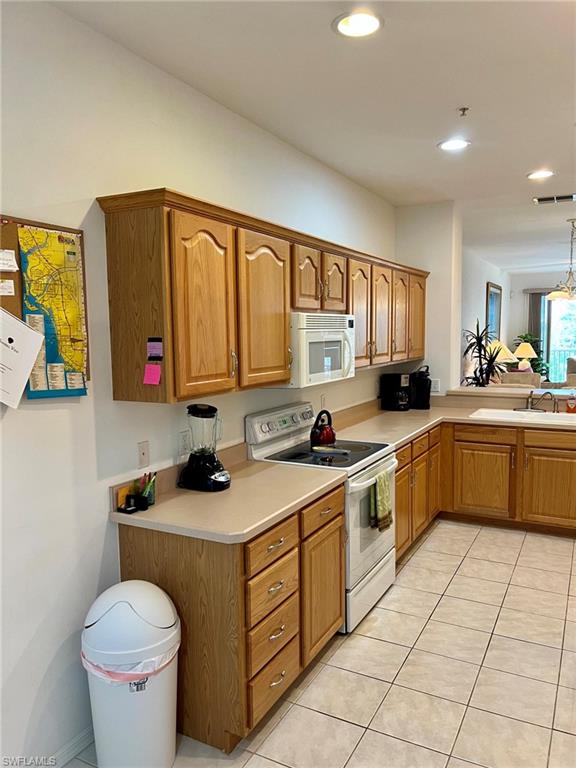 20061 Sanibel View Cir 204 Property Photo 12