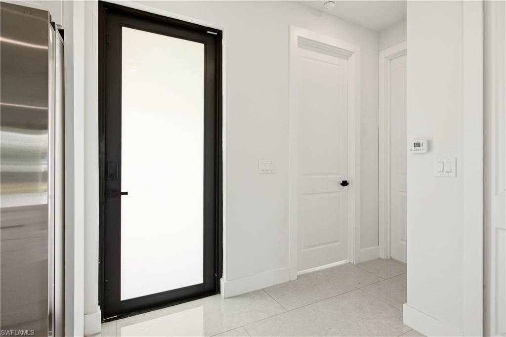 4818/4820 Golfview Blvd Property Photo 4