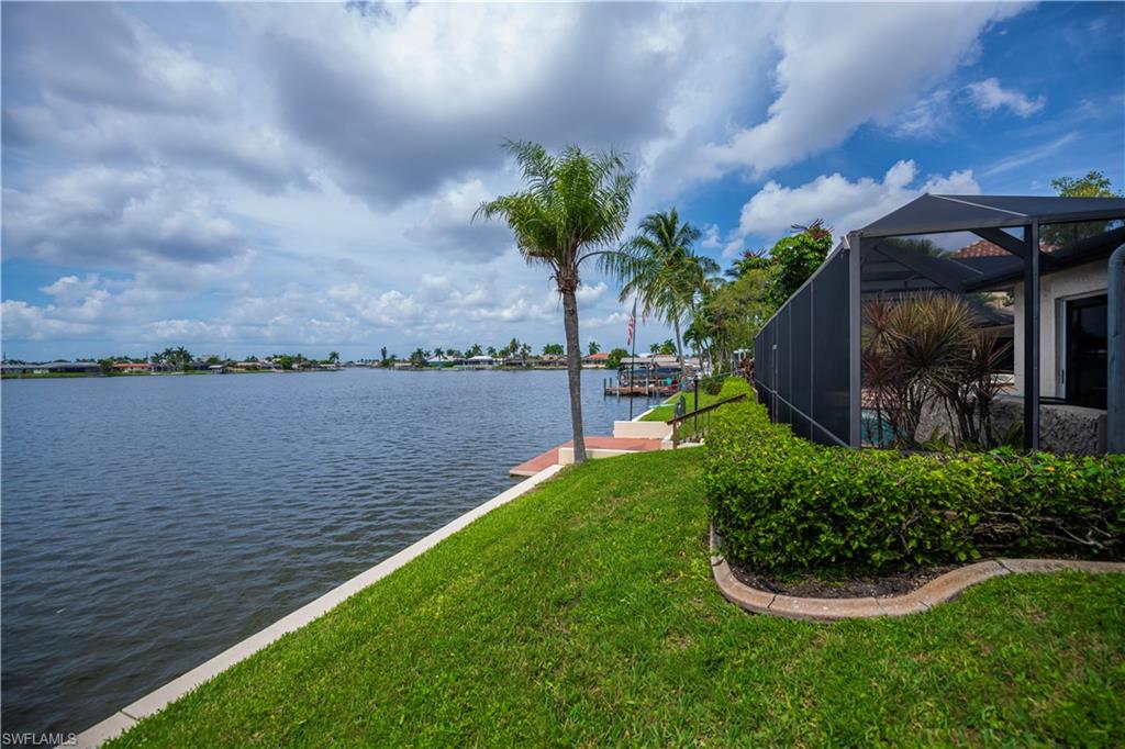 412 Cape Coral Pkwy W Property Photo 1