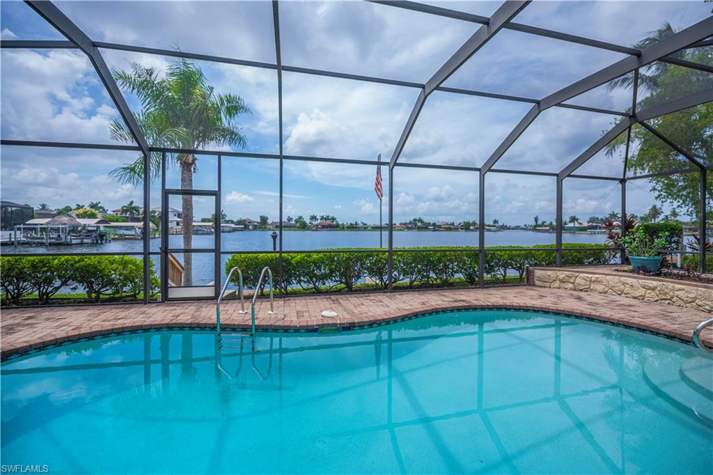 412 Cape Coral Pkwy W Property Photo 2