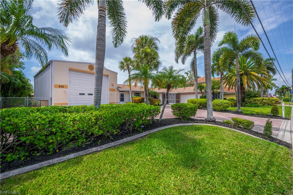 412 Cape Coral Pkwy W Property Photo 4