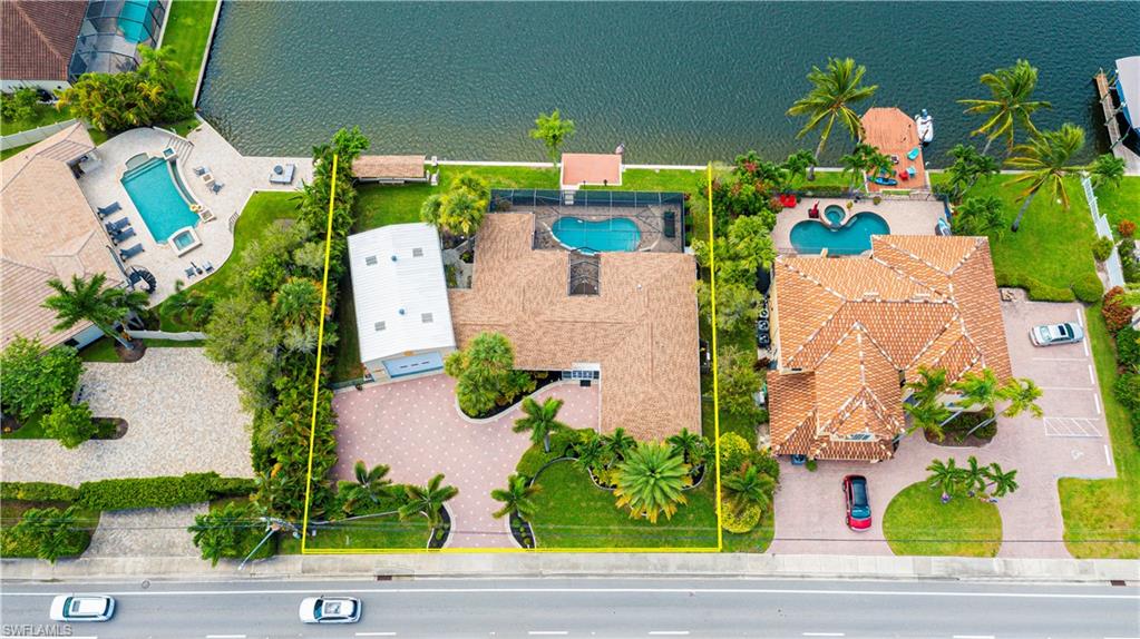 412 Cape Coral Pkwy W Property Photo 6