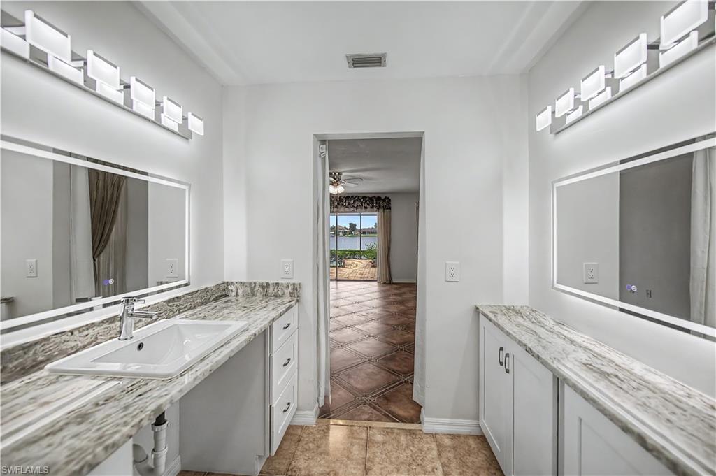 412 Cape Coral Pkwy W Property Photo 15