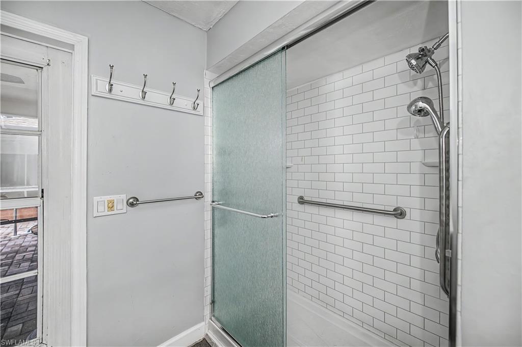 412 Cape Coral Pkwy W Property Photo 21
