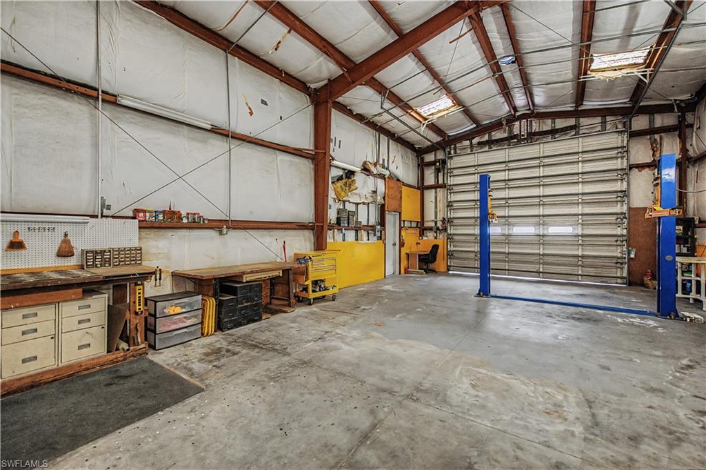 412 Cape Coral Pkwy W Property Photo 33