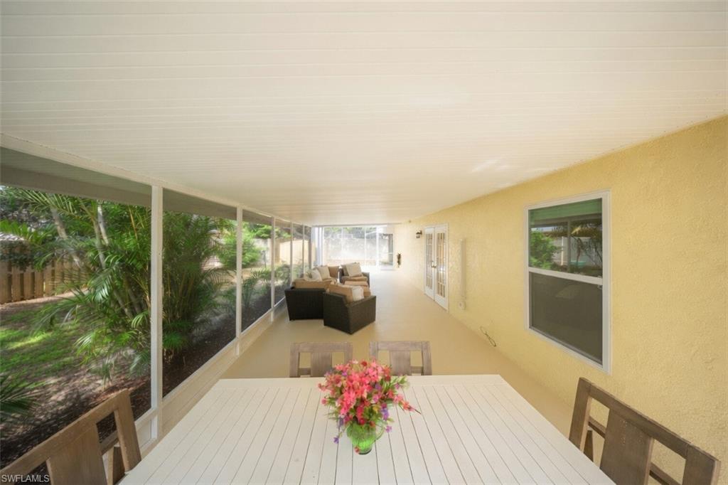 15818 Key Grass Ln Property Photo 5