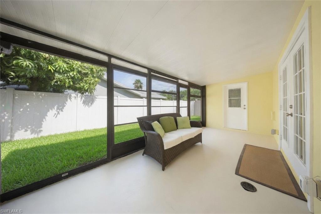 15818 Key Grass Ln Property Photo 8