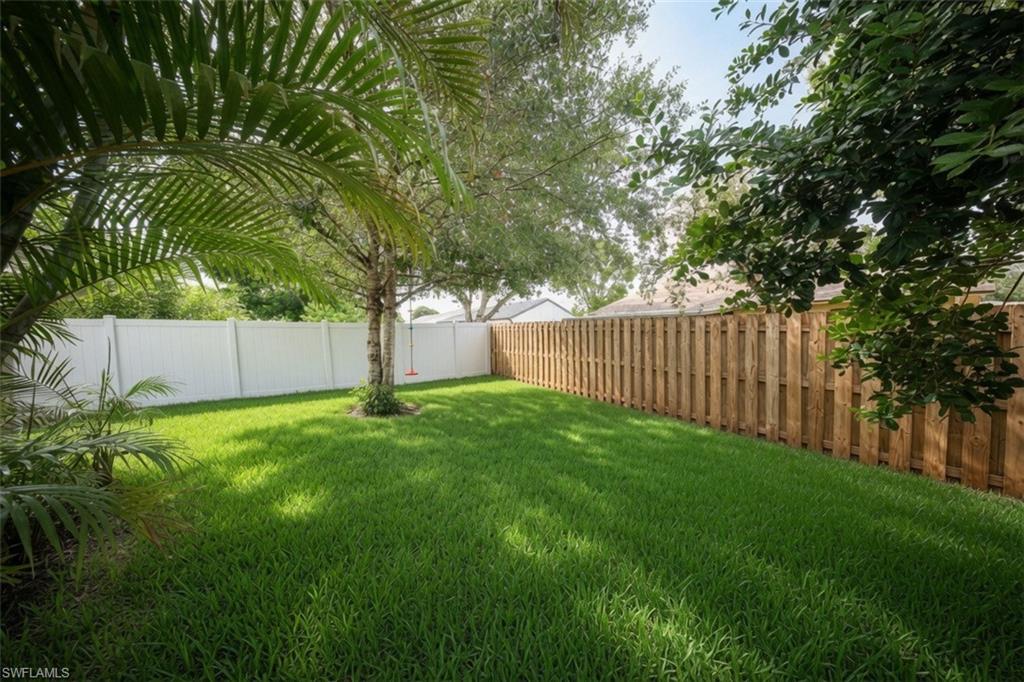 15818 Key Grass Ln Property Photo 22