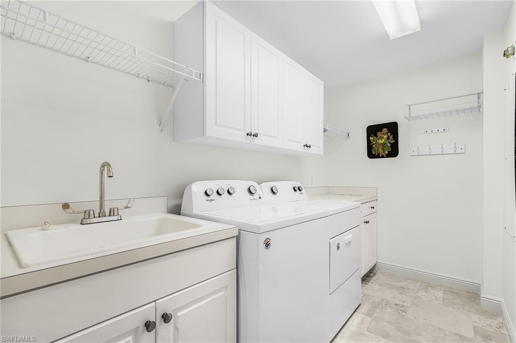 2090 W First St 1009 Property Photo 26