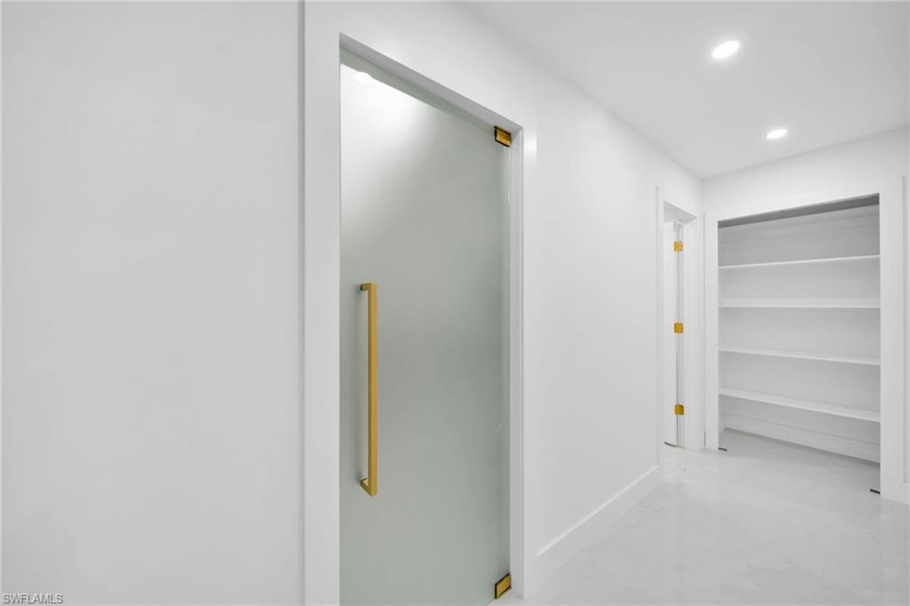 261 Egret St Property Photo 33
