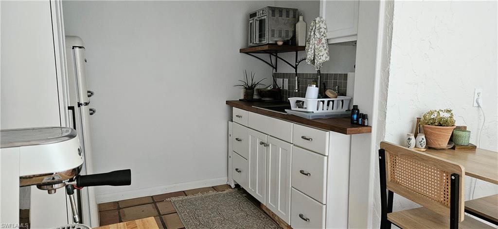 5075 Teak Wood Dr Property Photo 23