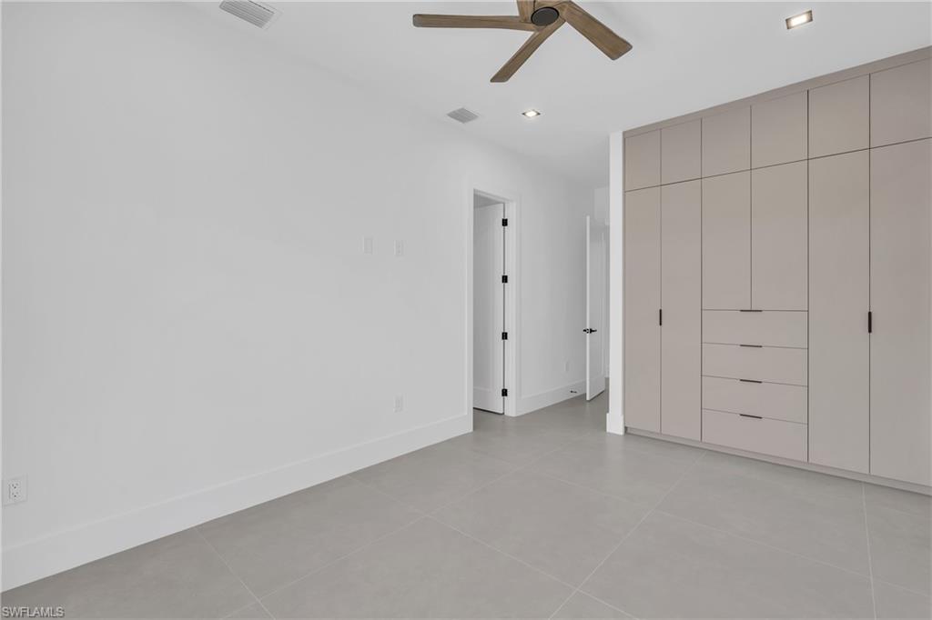 1227 Sw 37th St Property Photo 14