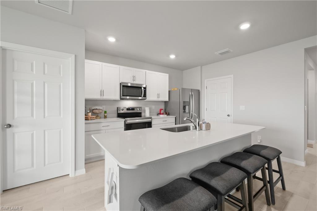 2621 Table Coral Trl Property Photo 6