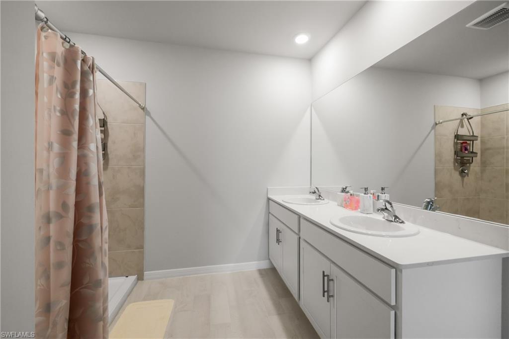 2621 Table Coral Trl Property Photo 18