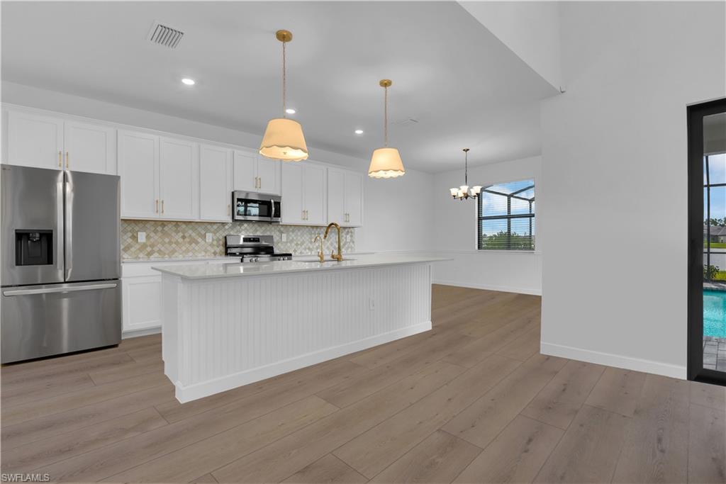 10883 Timber Creek Dr Property Photo 6