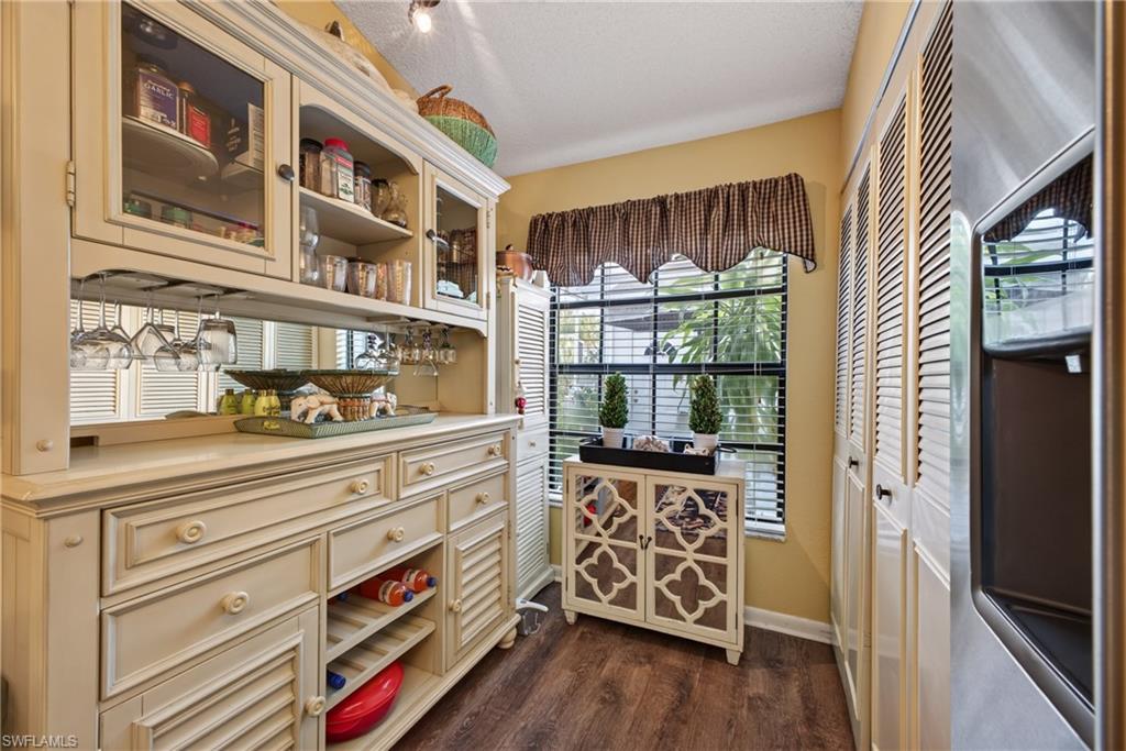 4721 Lakeside Club Blvd 2 Property Photo 7