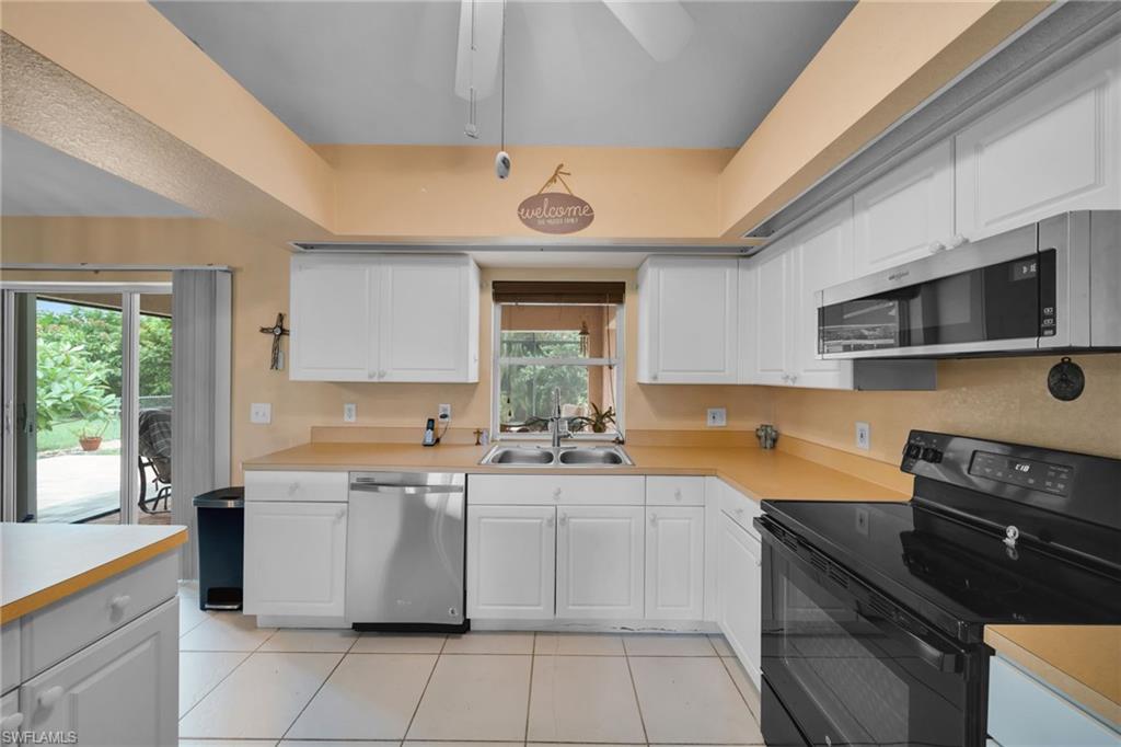 813 Sw 11th Pl Property Photo 8