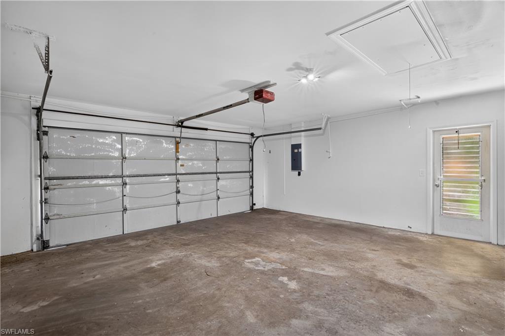 2601 Sw 37th Ter Property Photo 26