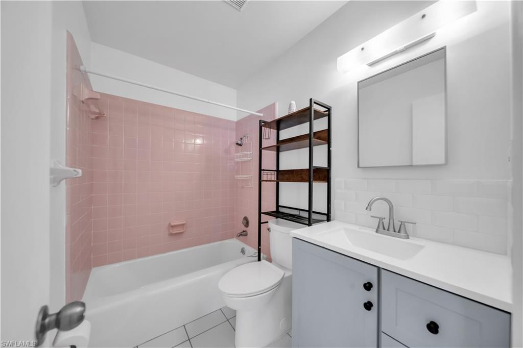 11 Hamlin Ct Property Photo 20