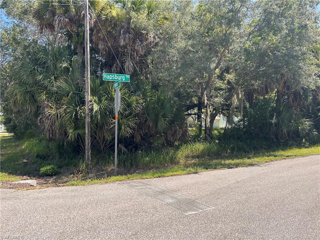 26156 Hapsburg Rd Property Photo 3
