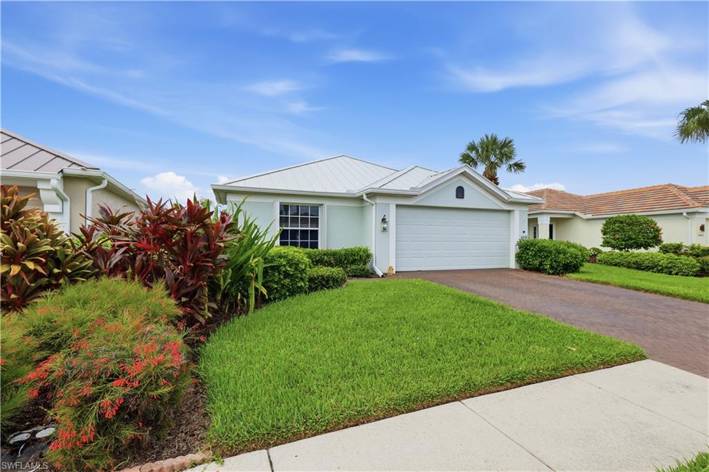 2447 Woodbourne Pl Property Photo 3