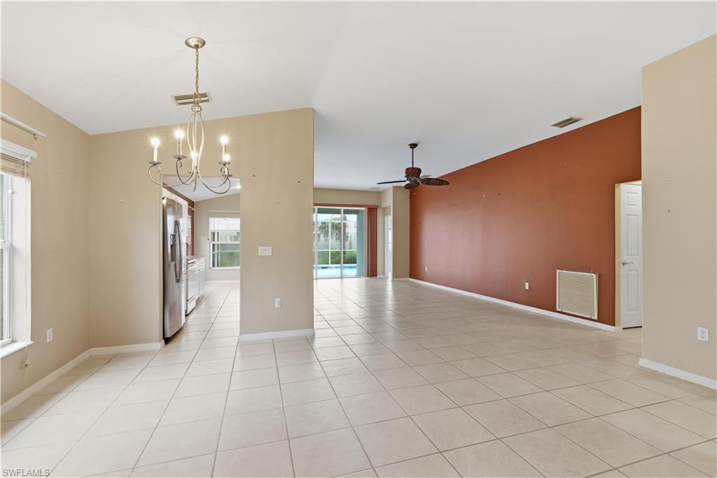 2447 Woodbourne Pl Property Photo 5