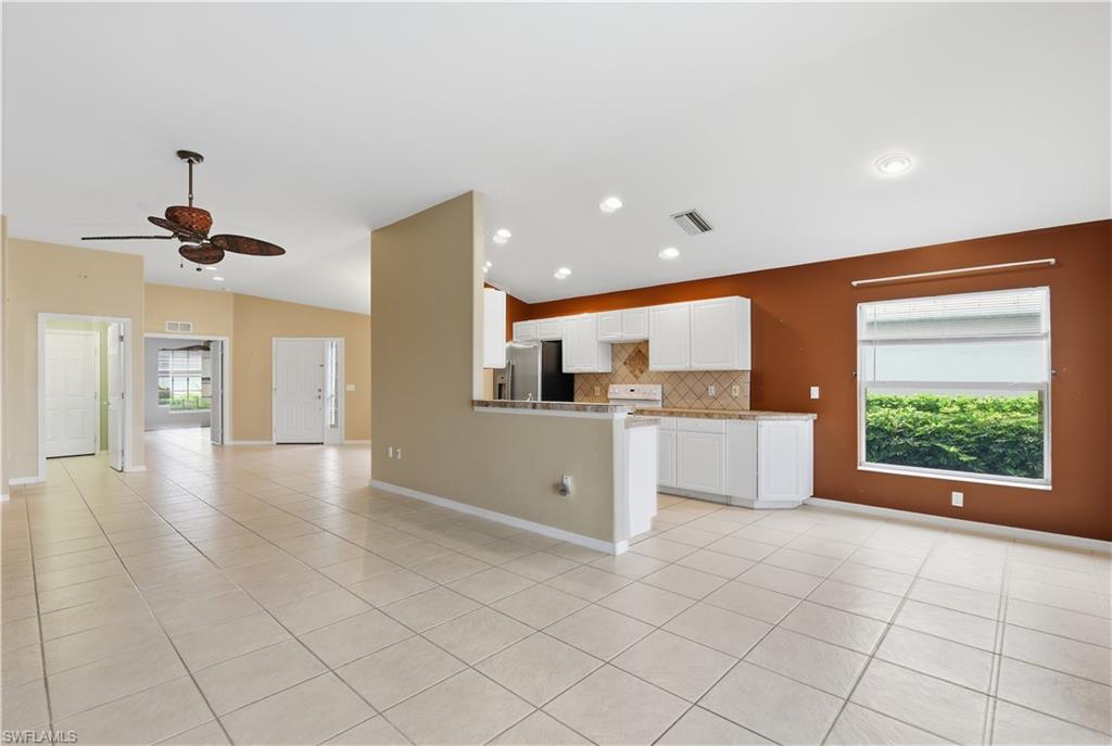 2447 Woodbourne Pl Property Photo 8