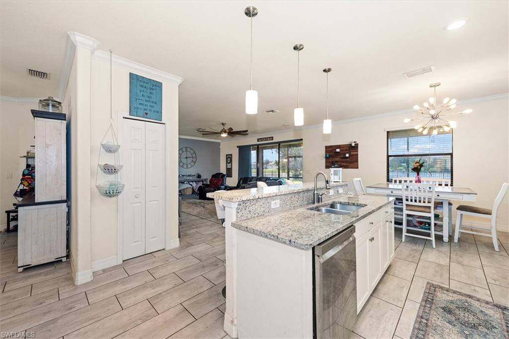 14106 Mindello Dr Property Photo 9