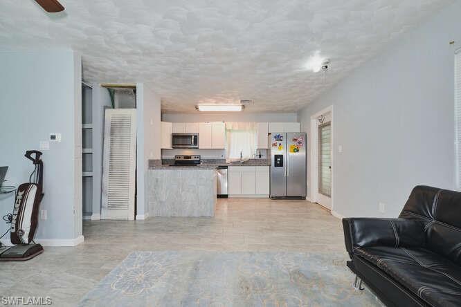 1637 Piney Rd Property Photo 3