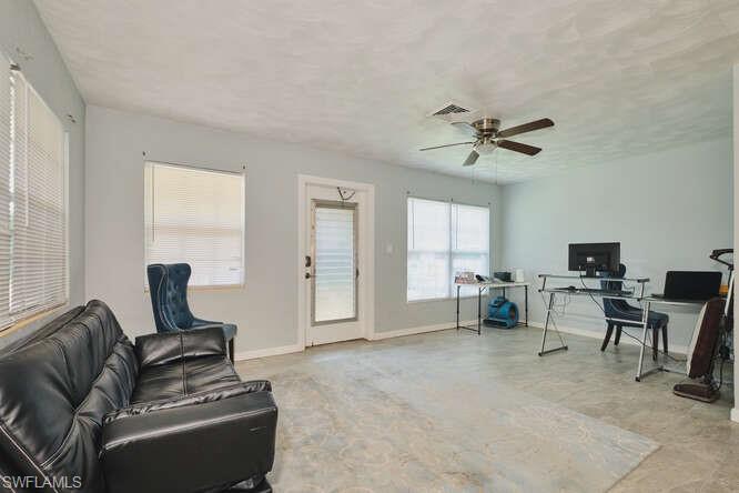 1637 Piney Rd Property Photo 4