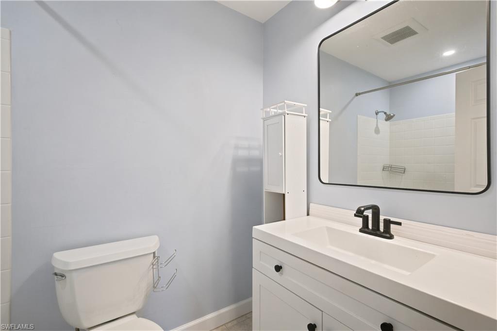 5638 Foxlake Dr Property Photo 14