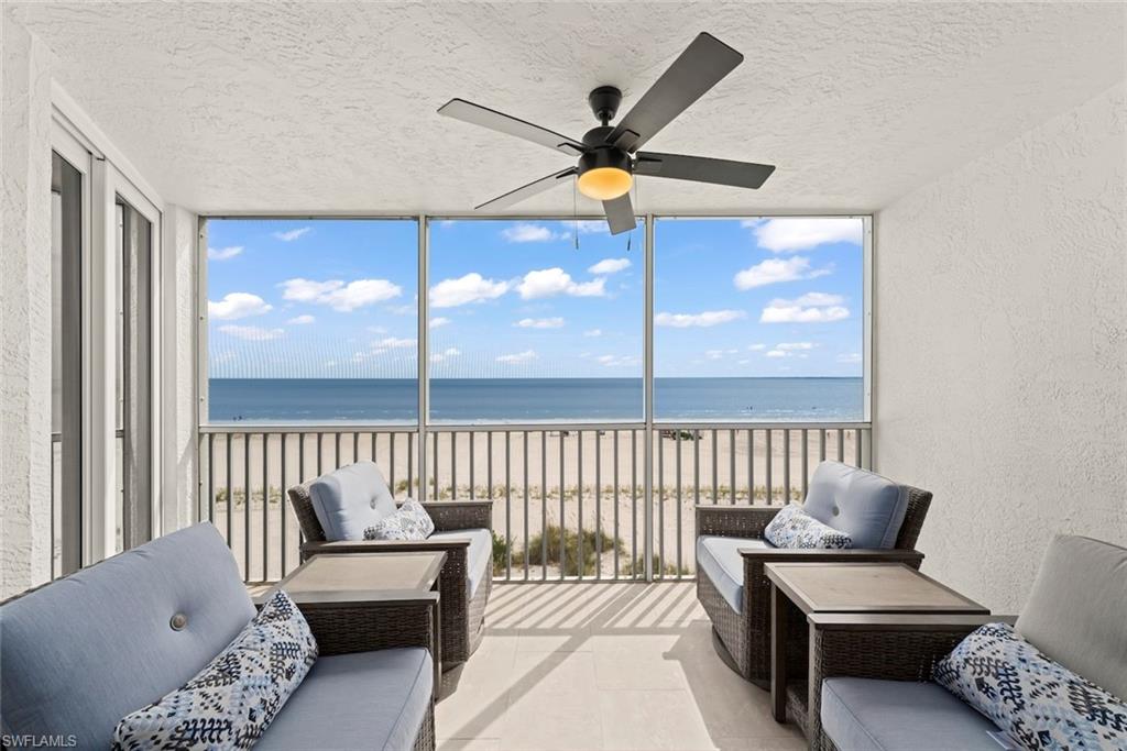 250 Estero Blvd 302 Property Photo 3