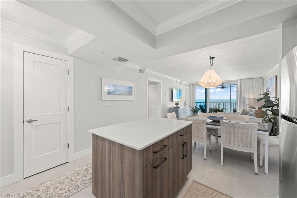 250 Estero Blvd 302 Property Photo 11