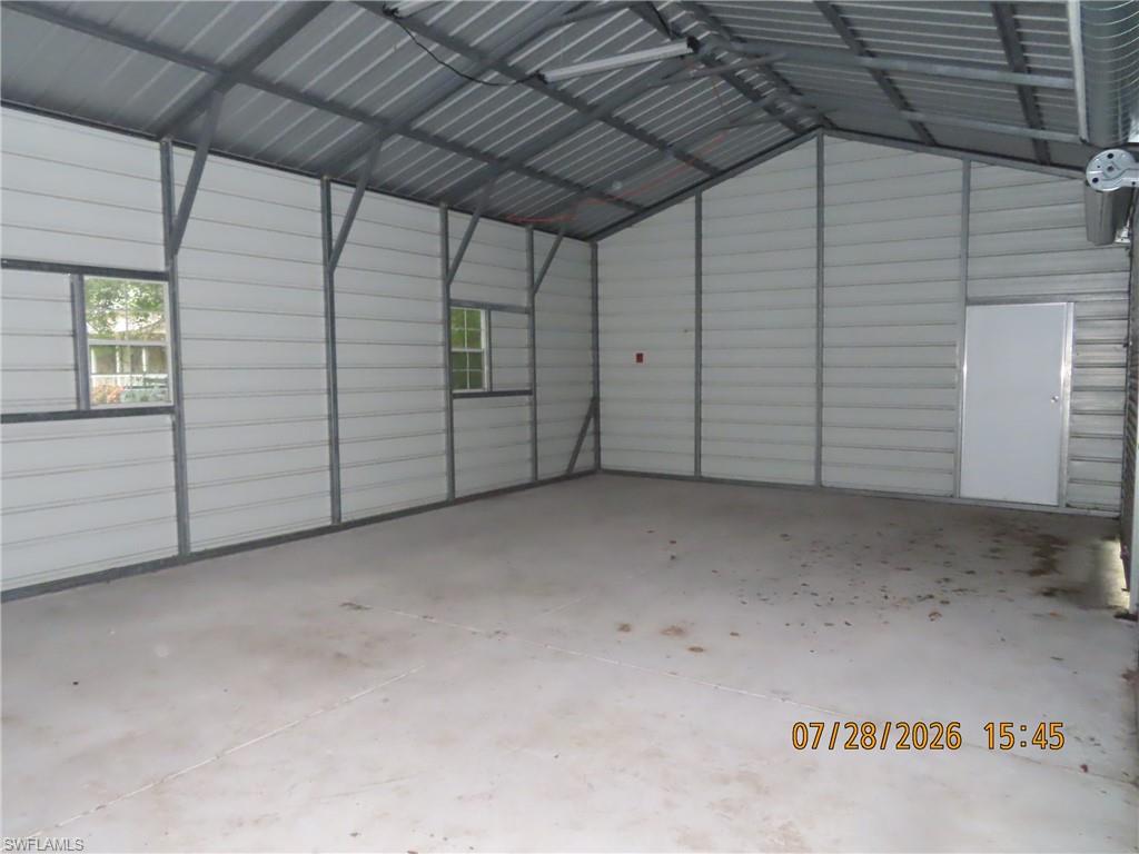 1701 Se Walston Ave Property Photo 3