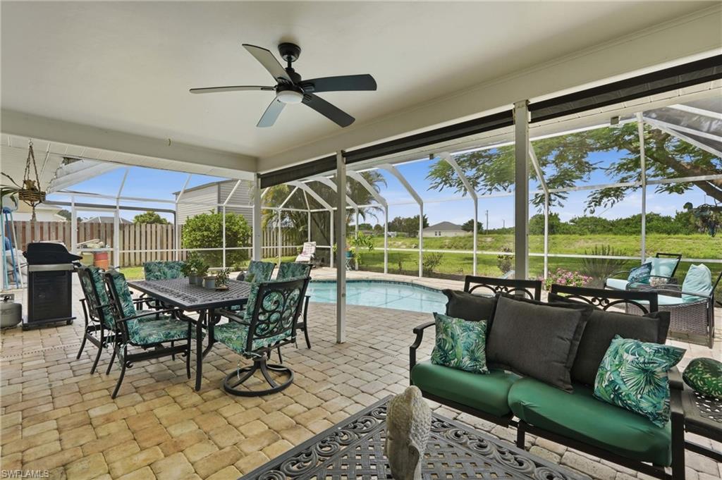 1529 Crestwood Cir W Property Photo 22