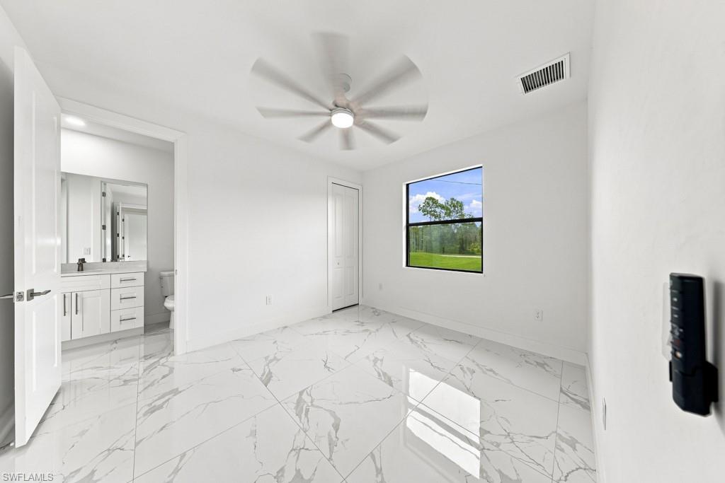 1752 Pine Ave Property Photo 39