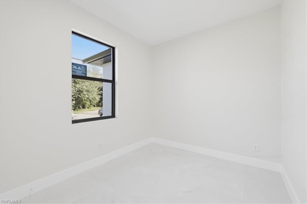 707 Bahama Ave S Property Photo 22