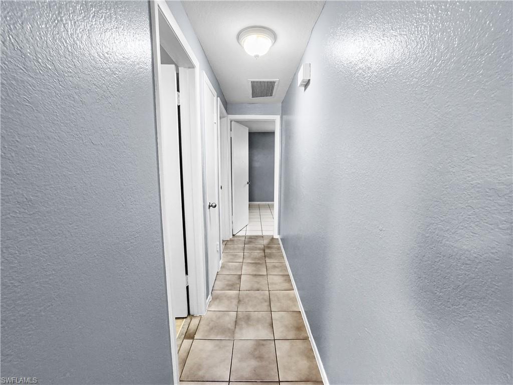 6617 Warwick Cir Property Photo 14