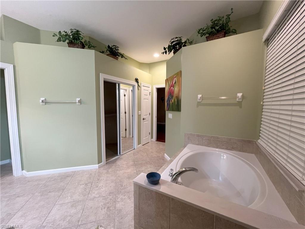 26455 Doverstone St Property Photo 15
