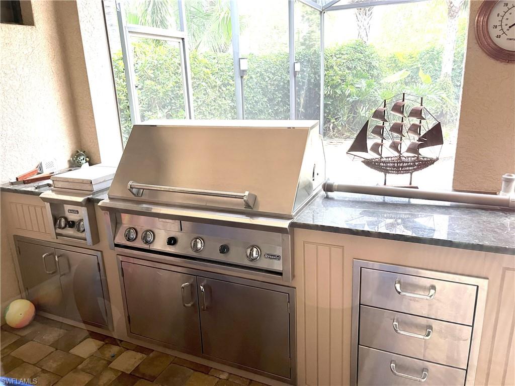 26455 Doverstone St Property Photo 21