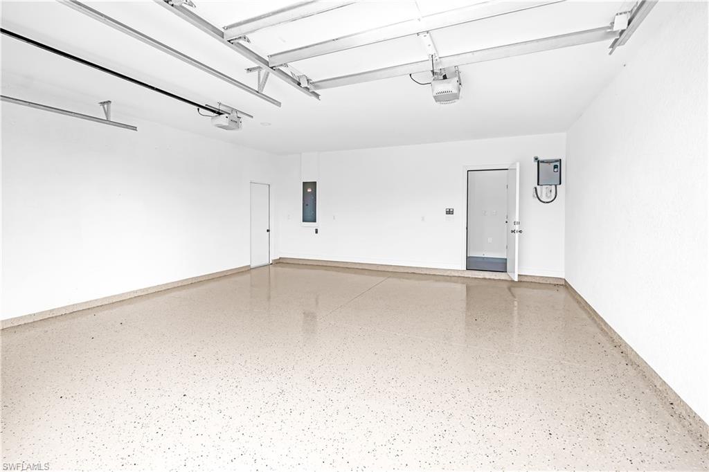 2700 Sw Embers Ter Property Photo 37