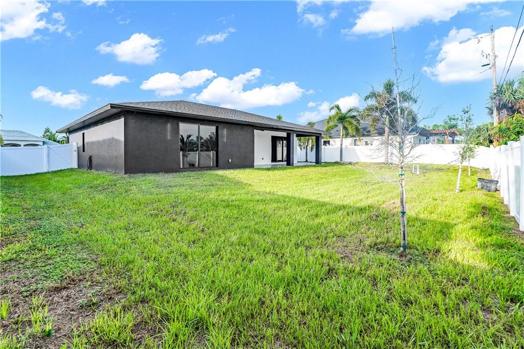2700 Sw Embers Ter Property Photo 41