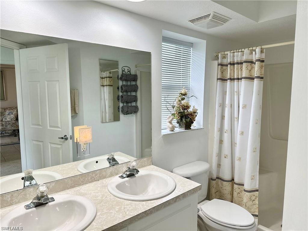 25762 Lake Amelia Way 105 Property Photo 14