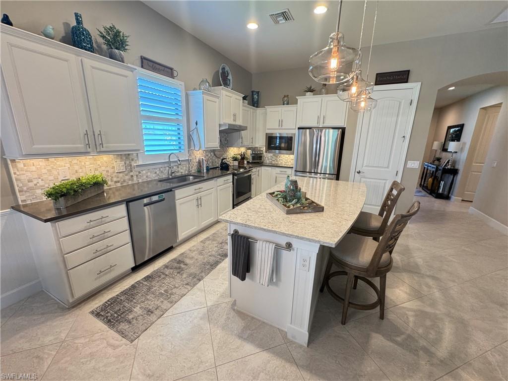 12835 Epping Way Property Photo 10
