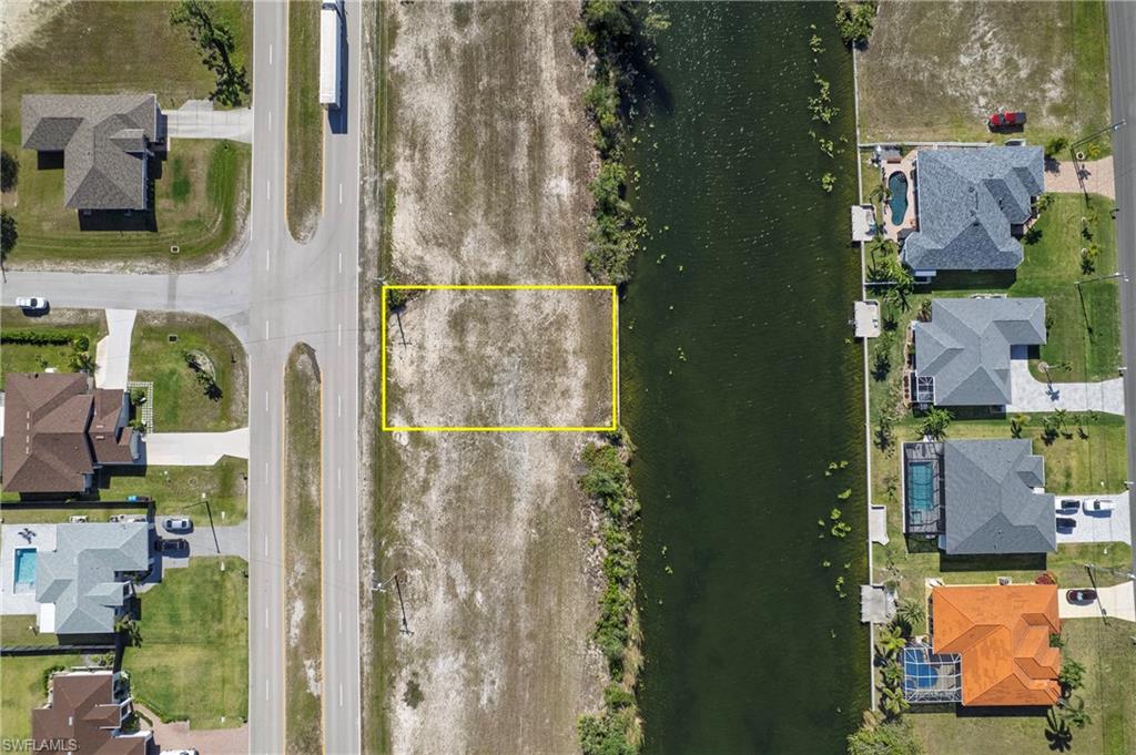 2825 Diplomat Pkwy W Property Photo 8