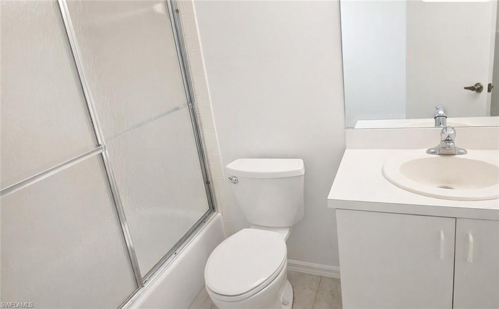 5735 Foxlake Dr 8 Property Photo 10
